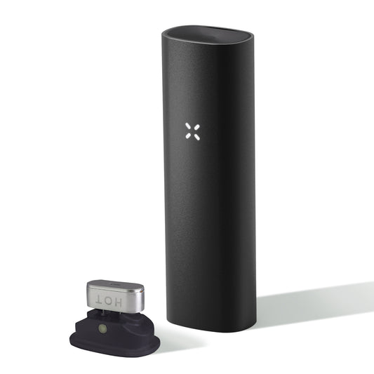 Black Pax 3 Vape with Concentrate insert.